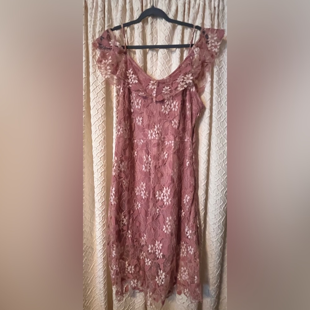 Pink Floral Lace Dress